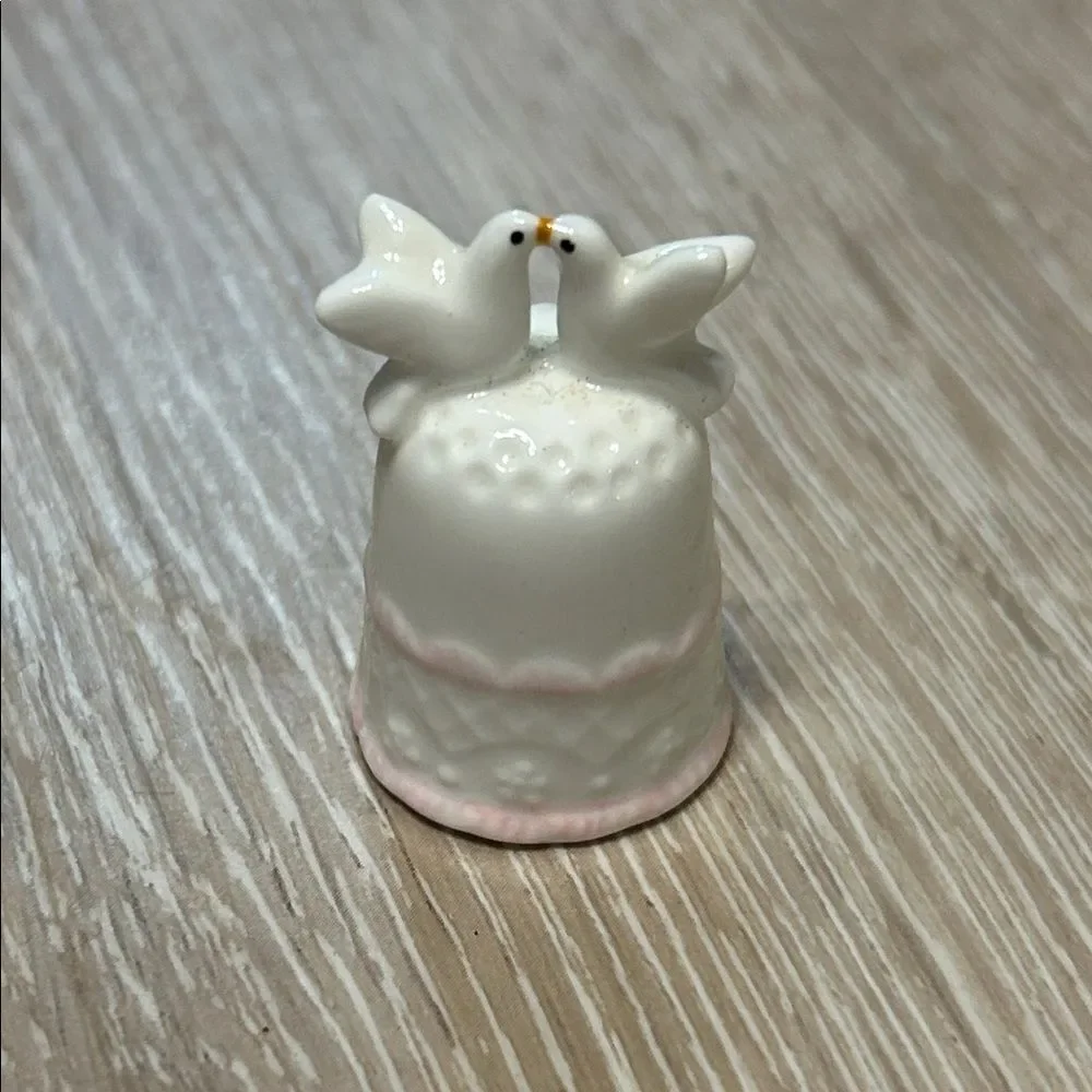 Enesco Happy Anniversary Porcelain Thimble with Doves - White and Pink 1.5in